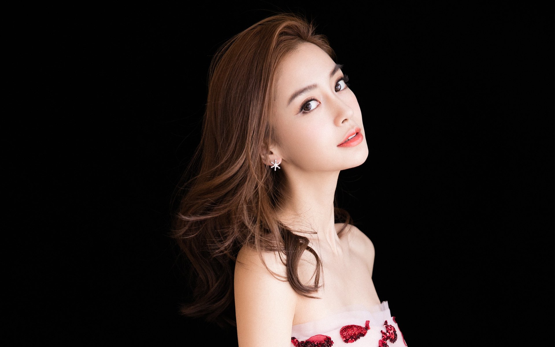 _勇士队新秀闪耀全场,表现令人惊叹_,勇士新秀号码