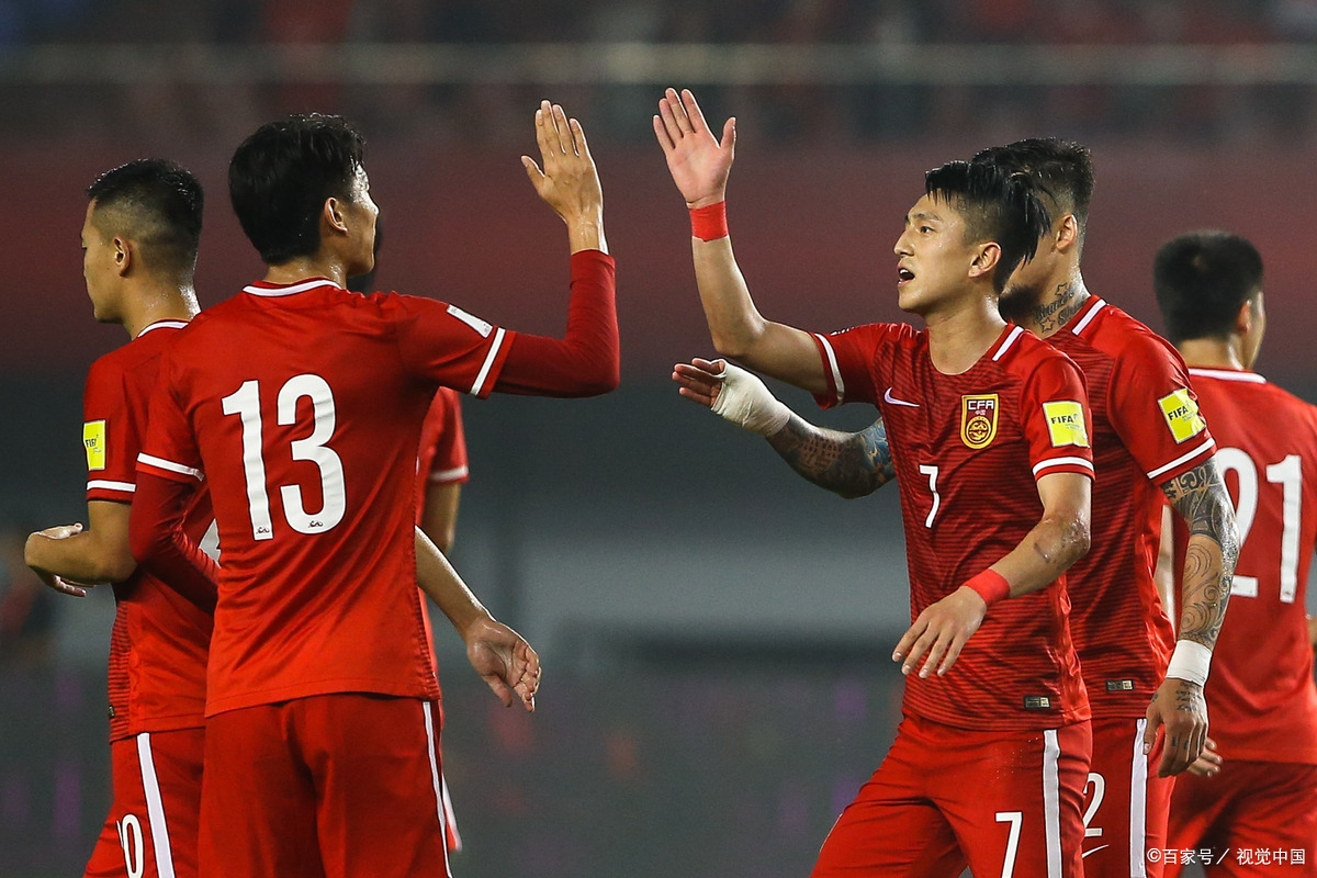 各大球队在关键比赛中的组合与变更