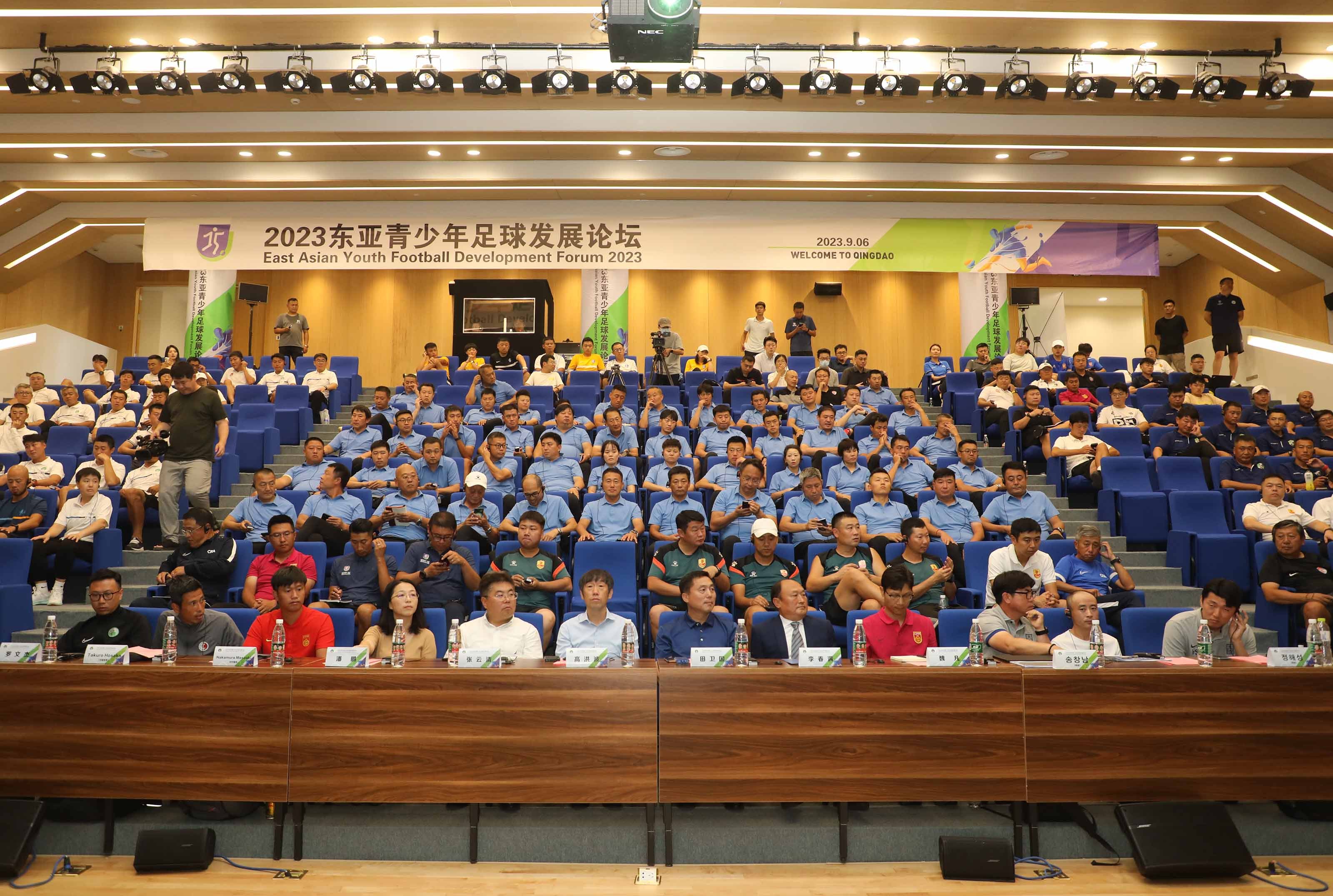 青少年足球发展的国际经验与比较