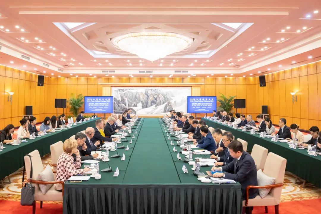 包含合作与挑战:新兴项目背后的故事的词条 包含合作与挑战:新兴项目背后的故事的词条